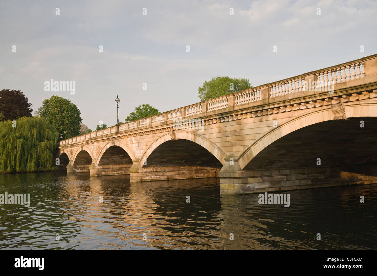 Bridge over the Serpentine London UK Stock Photo - Alamy