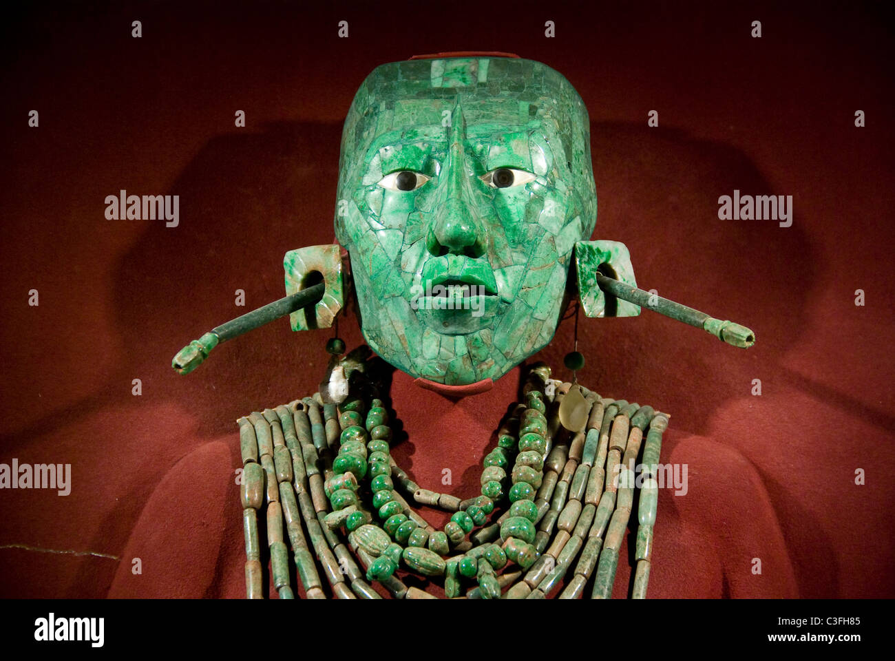 Jade mask hi-res stock photography and images - Alamy