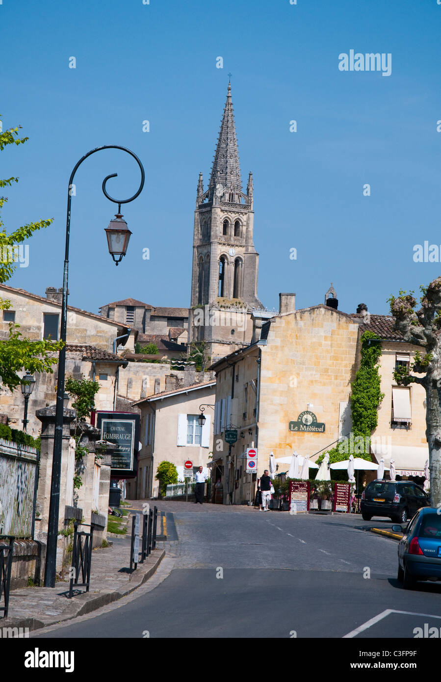 The picturesque town of Saint Emilion, Gironde Aquitaine South West France EU Stock Photo