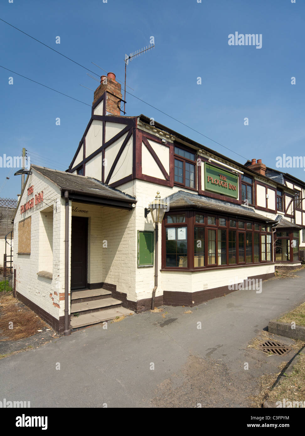 The Plough Inn public house, BidfordonAvon, Warwickshire, England, UK