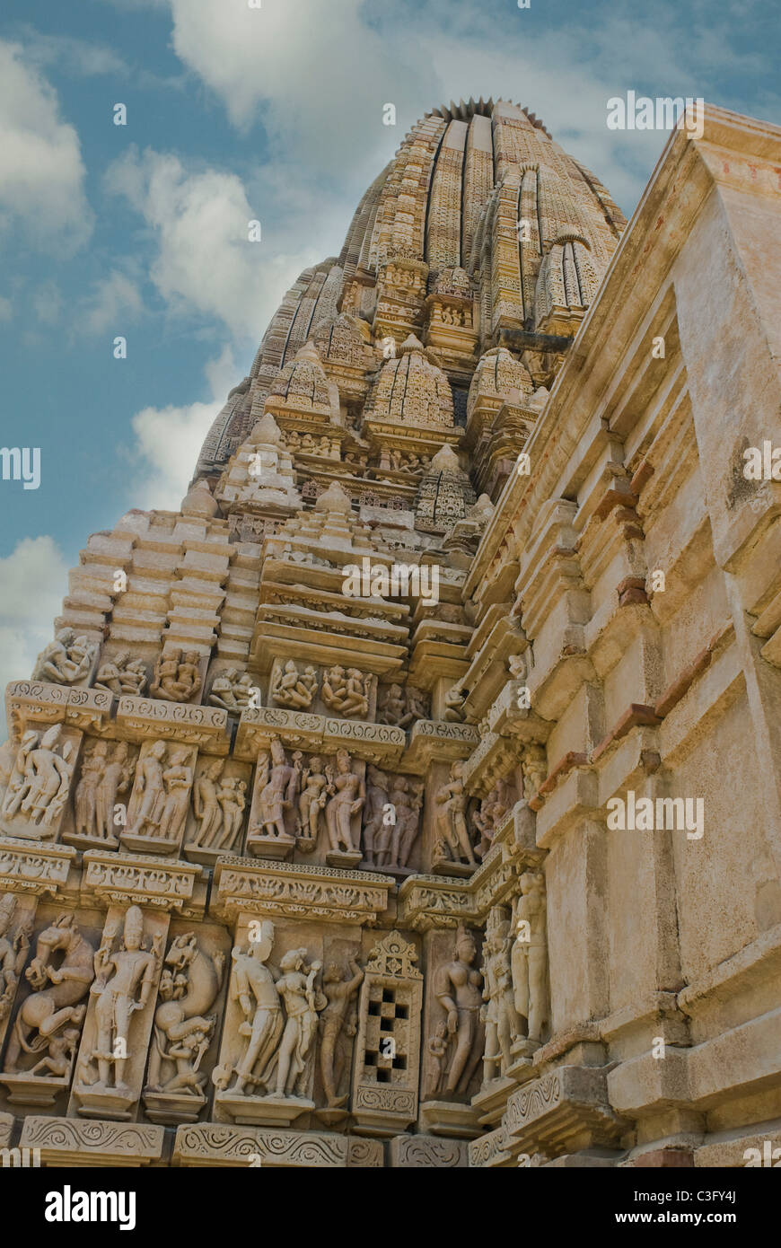 Low angle view of a temple, Kandariya Mahadeva Temple, Khajuraho, Chhatarpur District, Madhya Pradesh, India Stock Photo