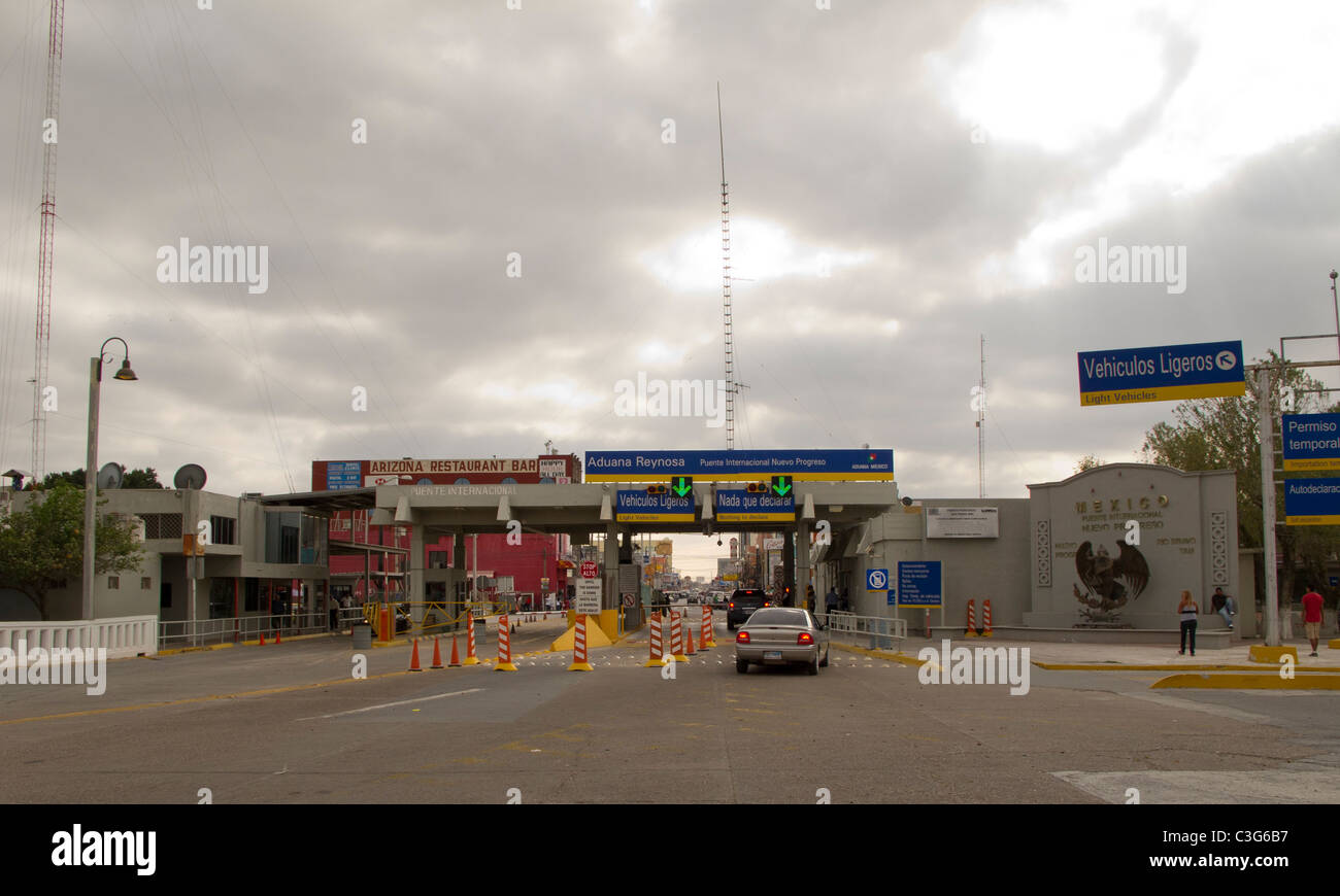 Border checkpoint at Nuevo Progreso, Tamaulipas, Mexico Stock Photo