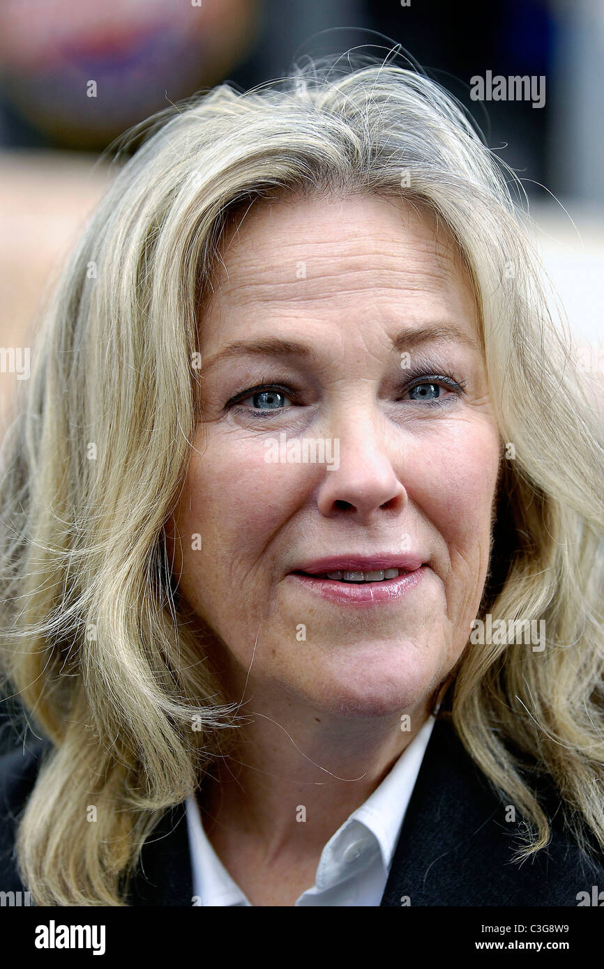 Catherine O'Hara unveils the 'Wild Thing Way' street sign Toronto