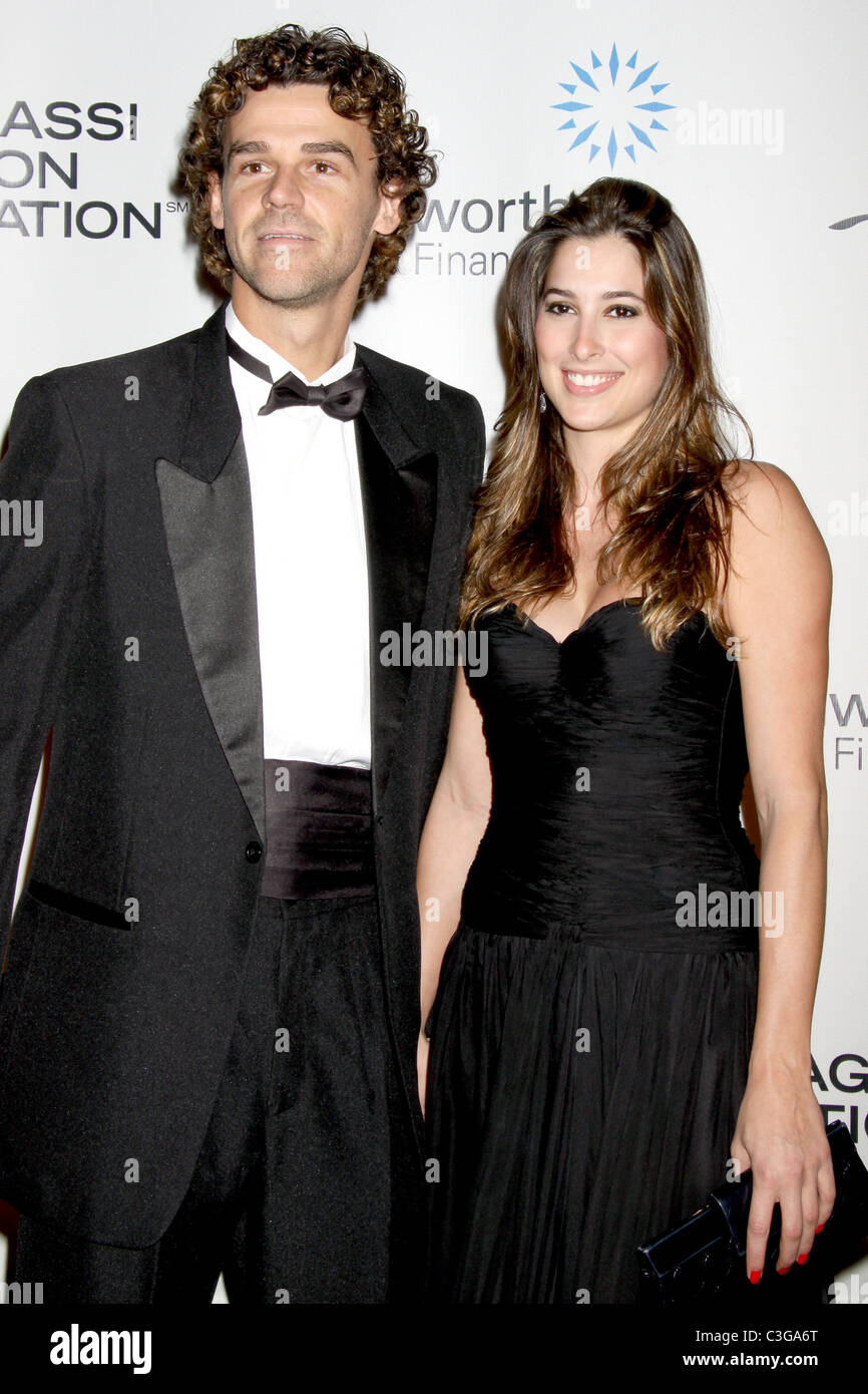 Gustavo kuerten andre agassi foundation hi-res stock photography and