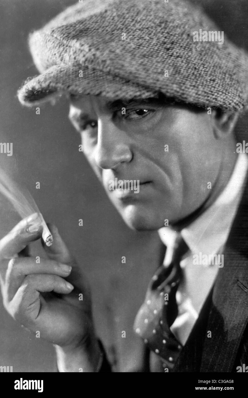 The Blackbird Year: 1926 USA Lon Chaney Director: Tod Browning Stock Photo 