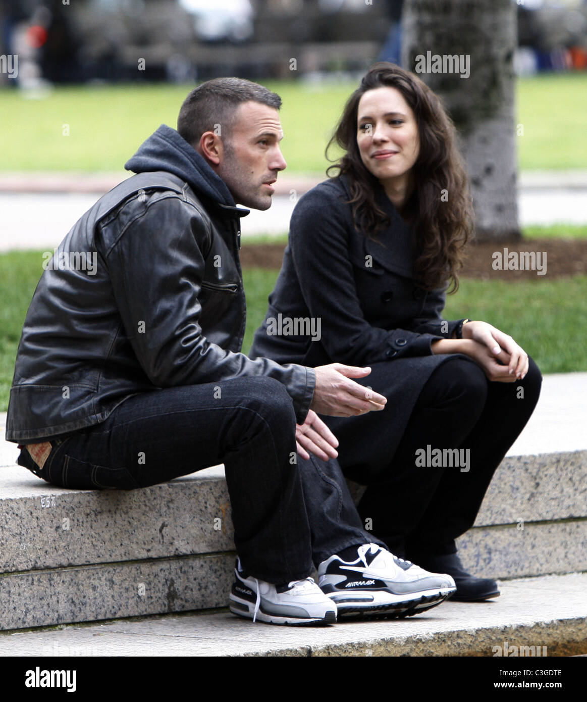 Ben Affleck and Rebecca Hall on the set of 'The Town' filming in Copley Square Boston, Massachusetts - 01.10.09 Stock Photo