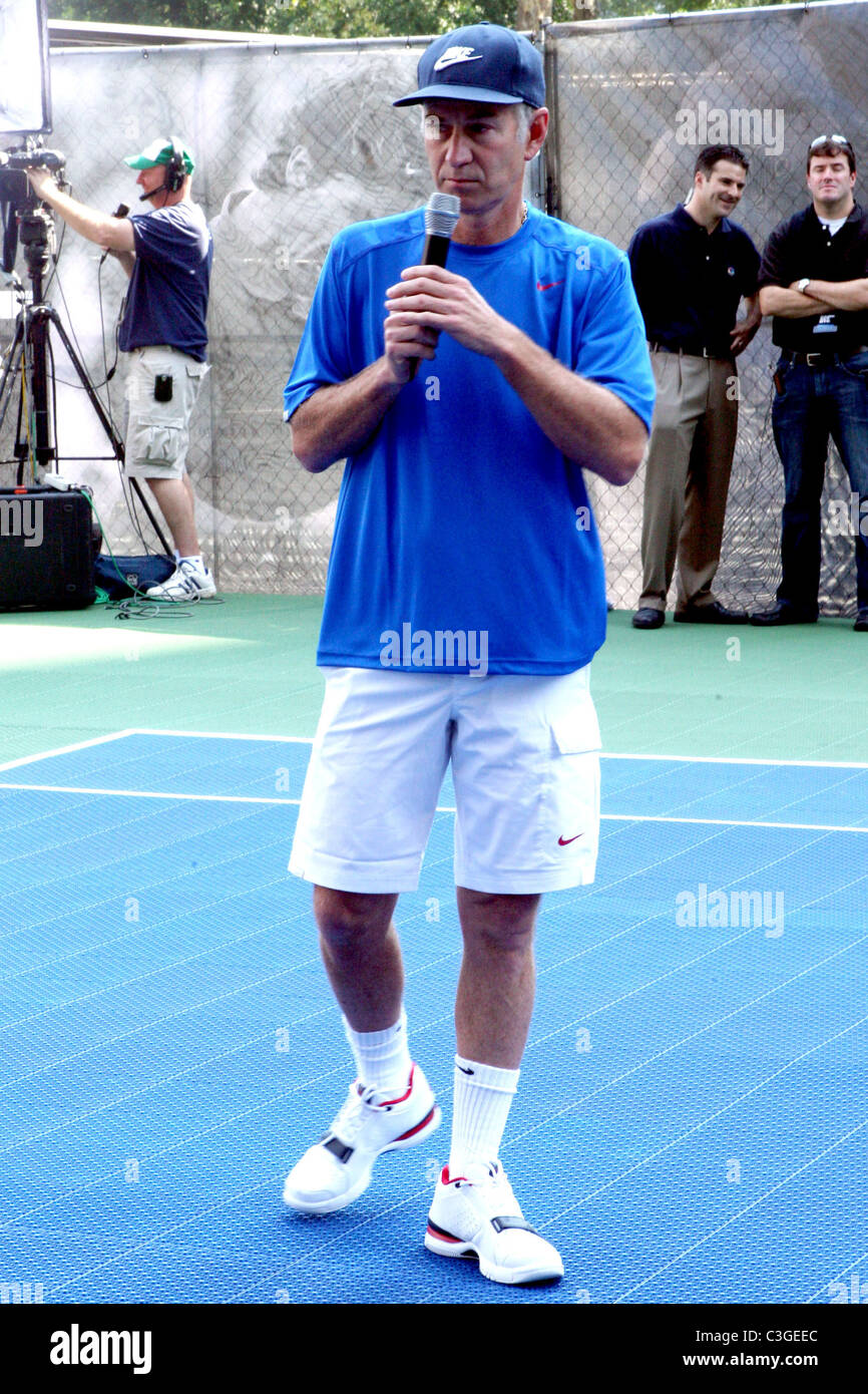 John mcenroe in his youth hi-res stock photography and images - Alamy