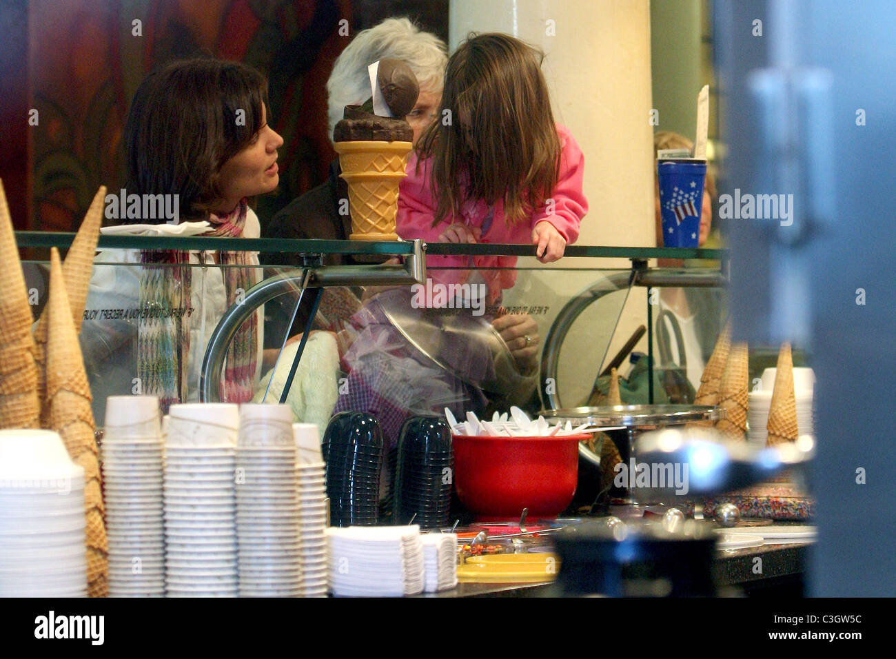 Katie Holmes and Suri Cruise picking out ice cream Katie Holmes