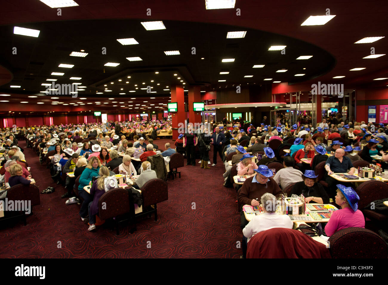Mecca bingo refer a friend in clubhouse Mecca bingo refer a friend in clubhouse