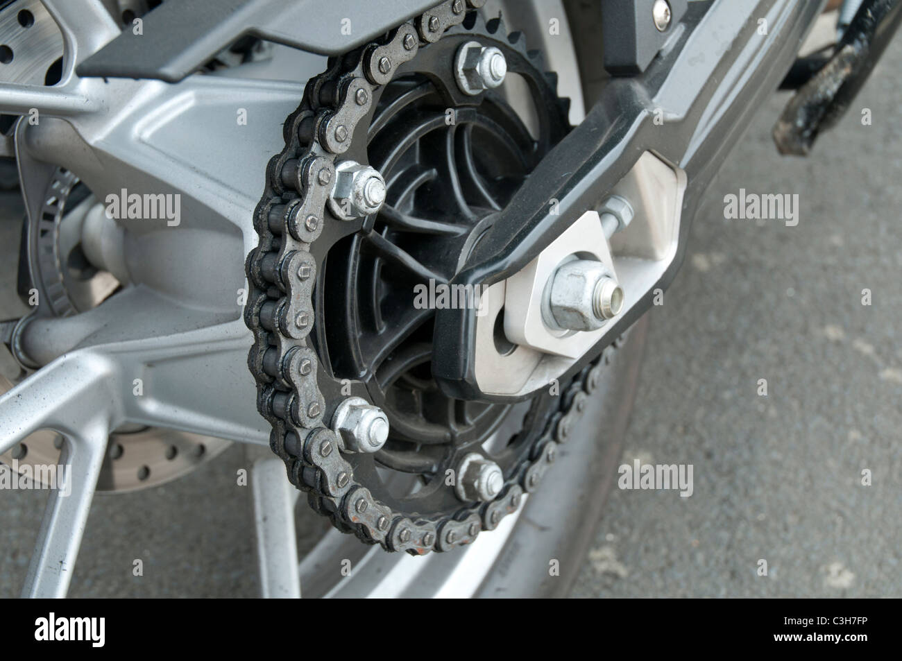 Chain drive hires stock photography and images Alamy