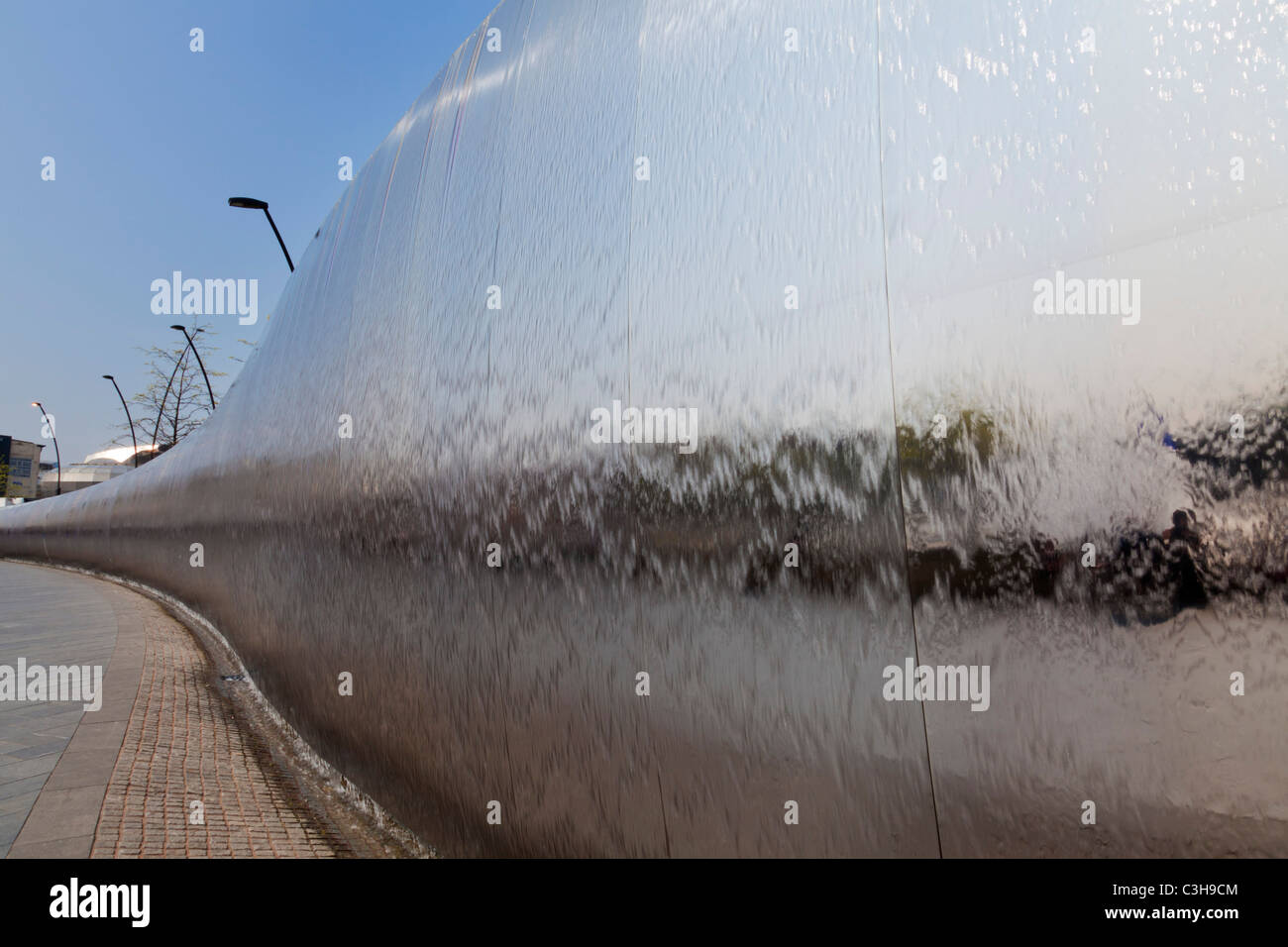 The Cutting Edge Fountain in Sheaf Square outside Sheffield railway station South Yorkshire England GB UK  Europe Stock Photo