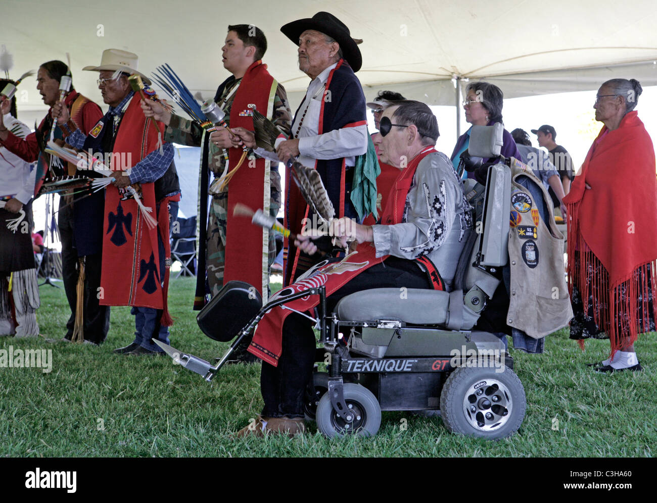 Native american gourd dance hires stock photography and images Alamy