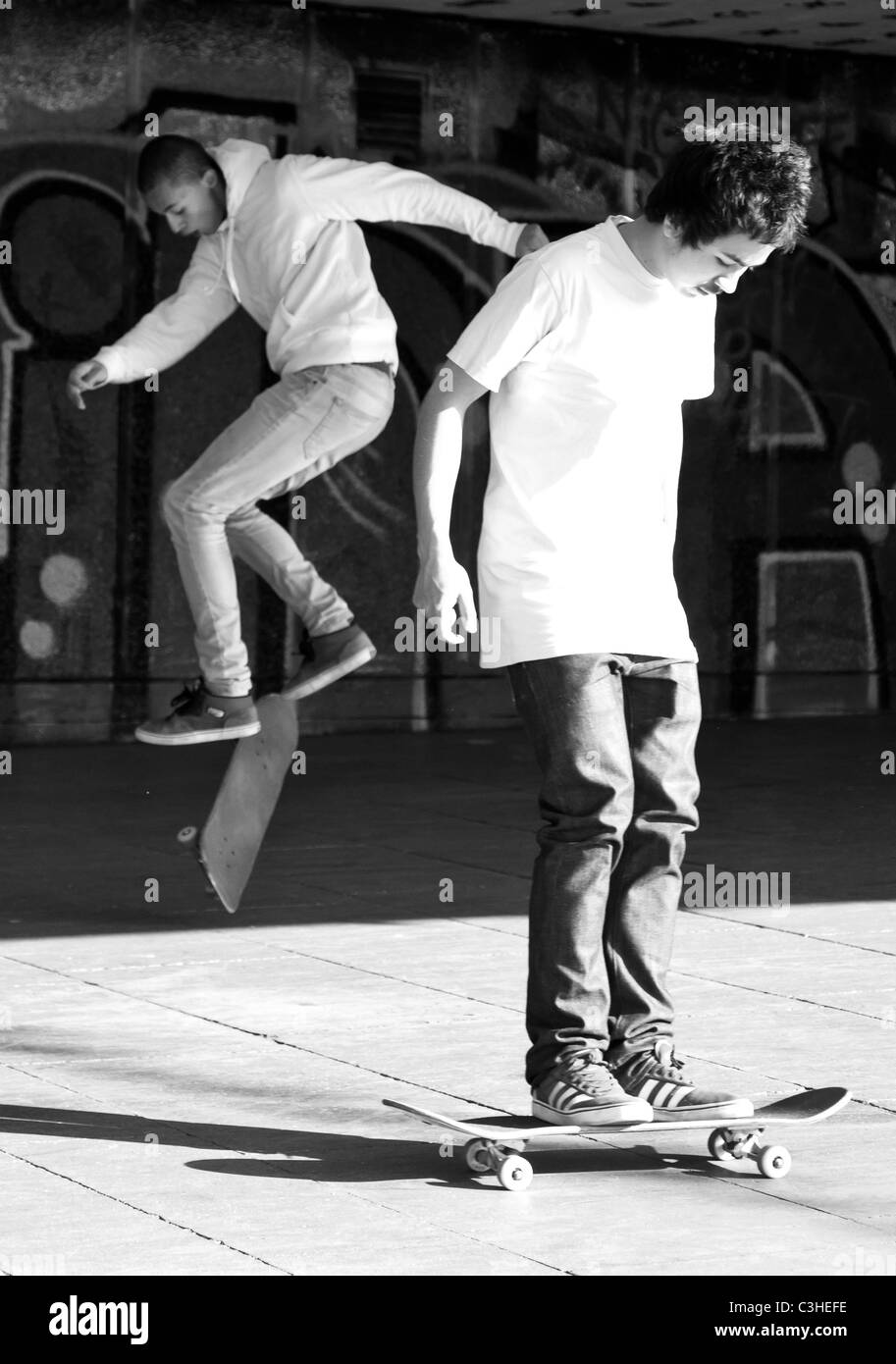 Southbank Skate park skateboarders Stock Photo Alamy