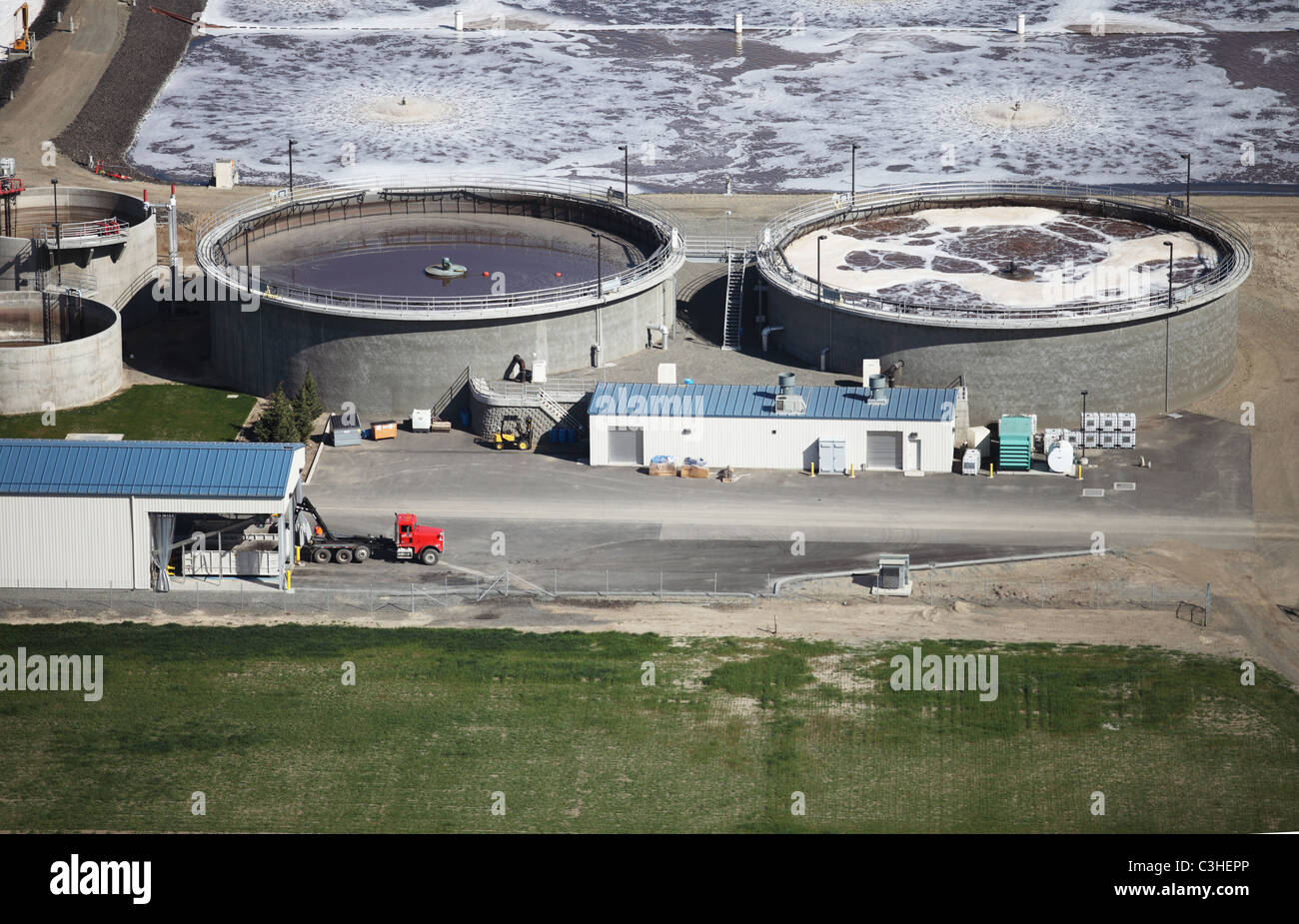 Water treatment facility hires stock photography and images Alamy