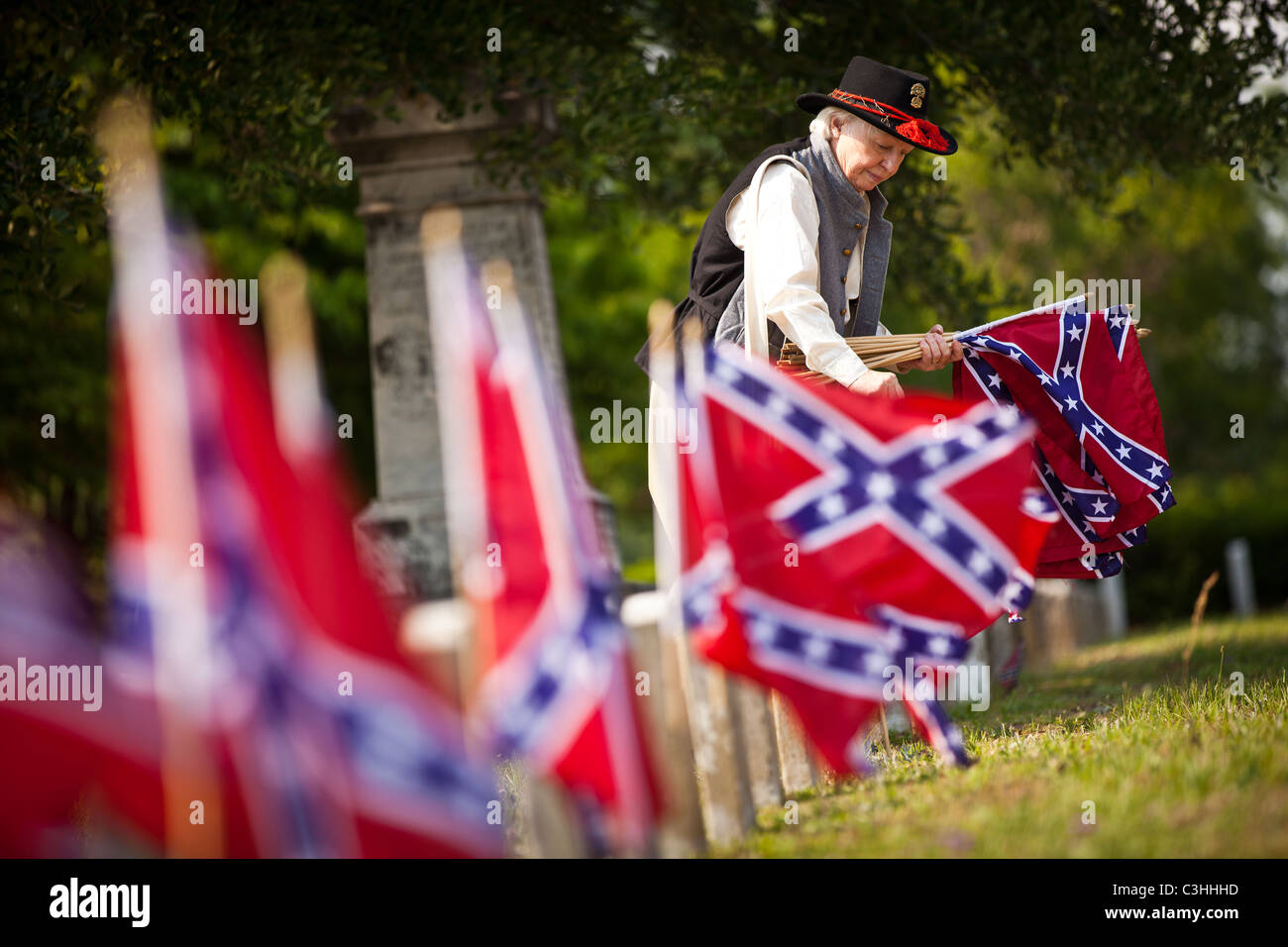 Confederate Memorial Day marked at Magnolia Cemetery in Charleston, SC