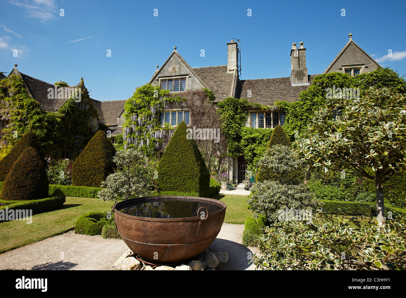 Malmesbury Abbey gardens, Malmesbury, Wiltshire, England, UK Stock
