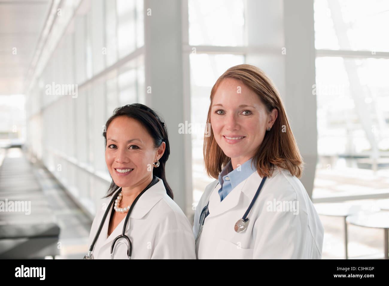 Female ward hospital hi-res stock photography and images - Alamy