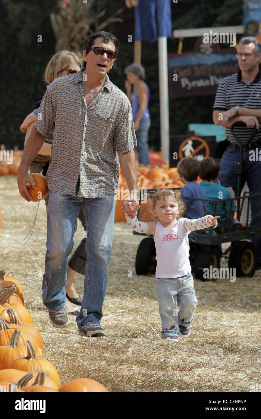 Bailey Deluca Baio Scott Baio High Resolution Stock Photography And Images Alamy
