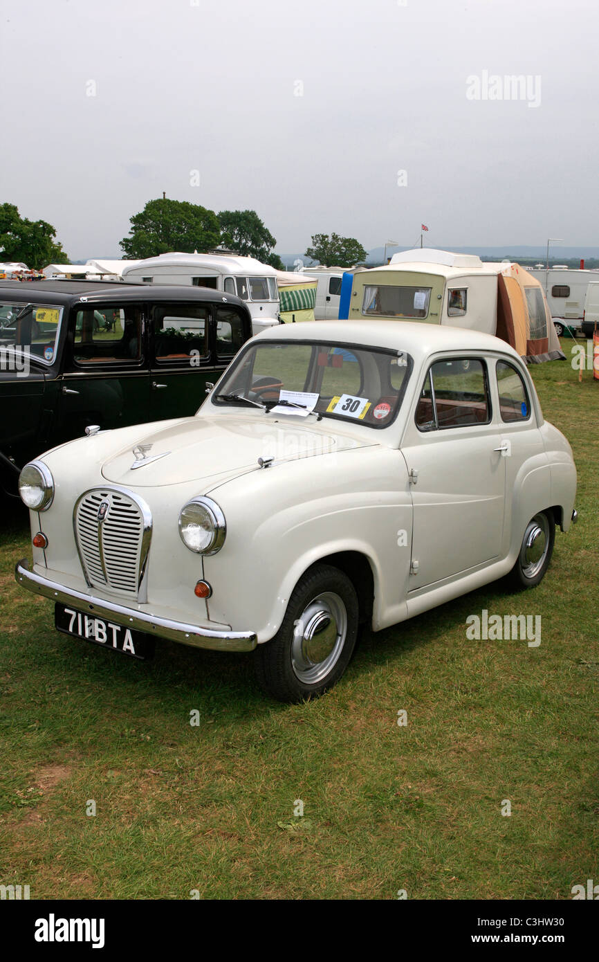 Vintage 1950s english austin a30 hires stock photography and images