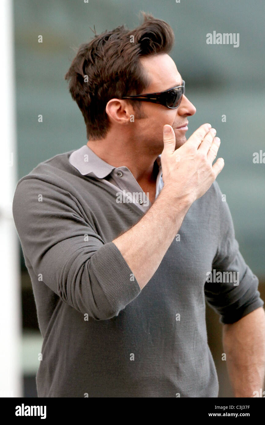 Hugh Jackman leaving his Manhattan residence with his wife New York City, USA - 09.11.09 Stock