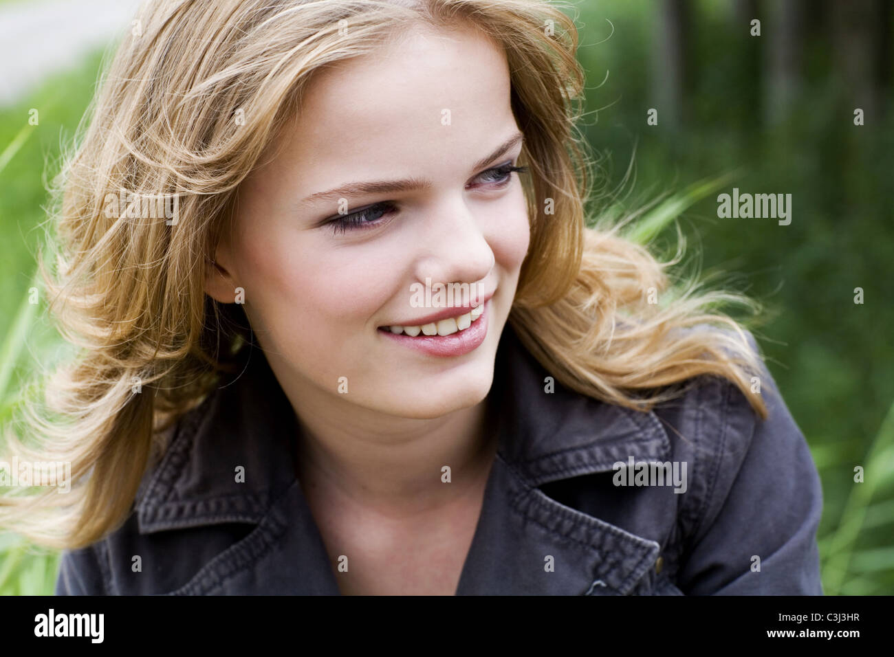 Beauty girl teen hi-res stock photography and images - Alamy