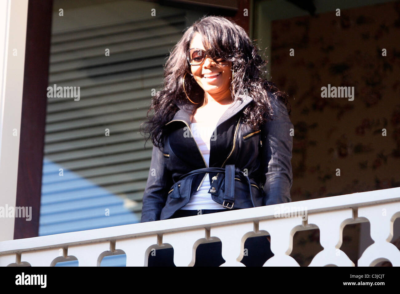 Jackson makes an appearance at The Grove to see 100 dancers