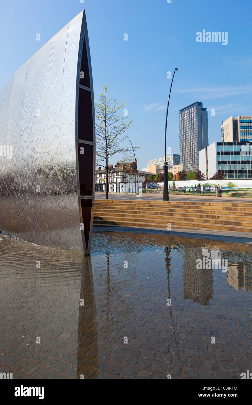 The Cutting Edge Fountain in Sheaf Square outside Sheffield railway station South Yorkshire England GB UK EU Europe Stock Photo