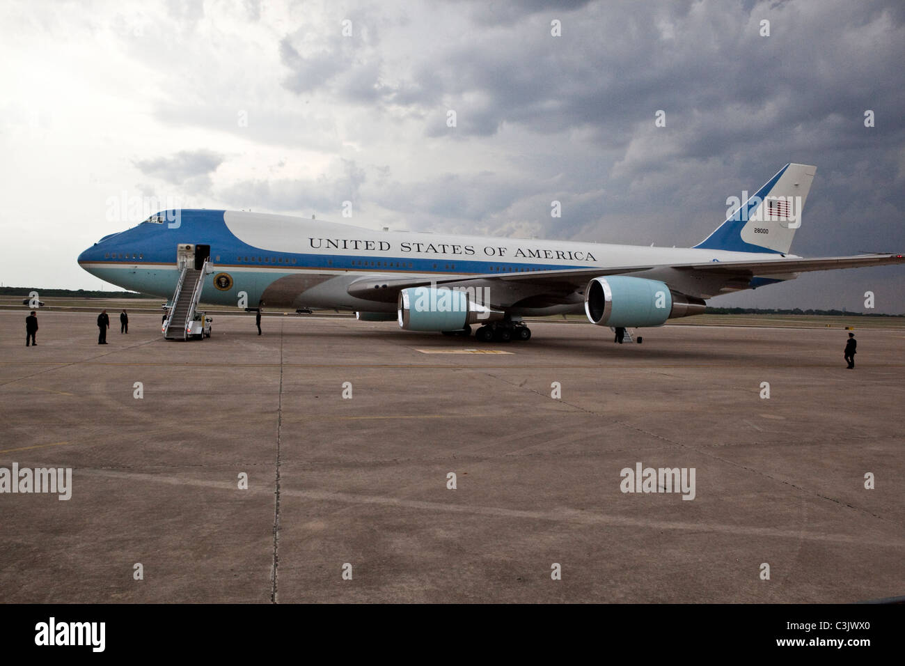 Air Force One, the . Air Force jet carrying the President of the United  States, lands in Austin Texas USA Stock Photo - Alamy