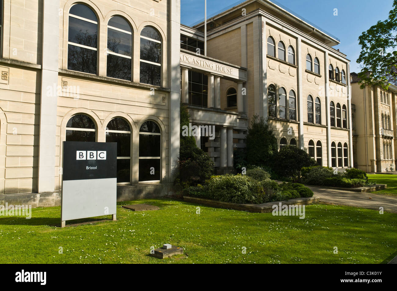 dh BBC Bristol WHITELADIES ROAD BRISTOL Broadcasting House Bristol regional television centre Stock Photo