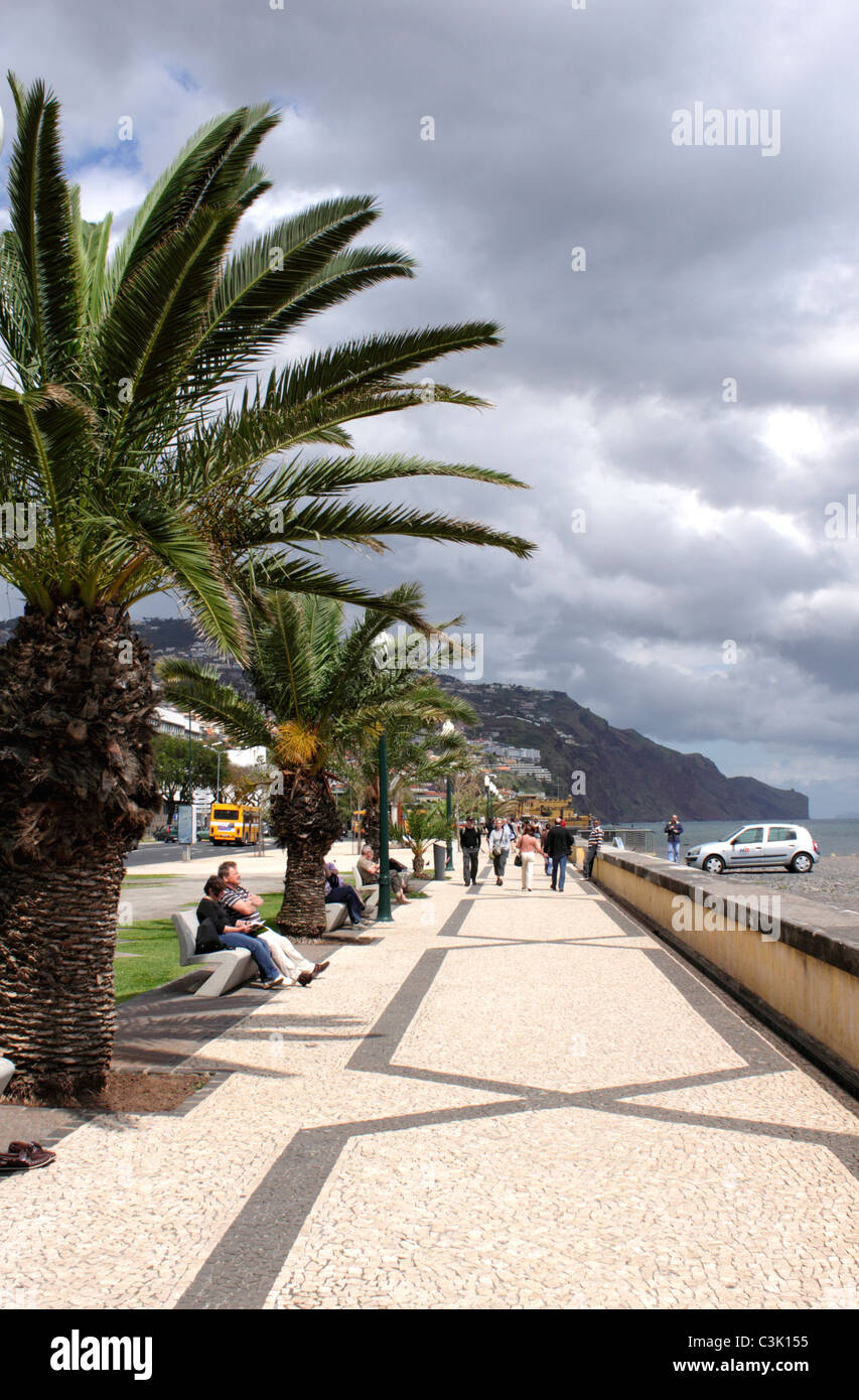 Seafront promenade Funchal Madeira Stock Photo - Alamy