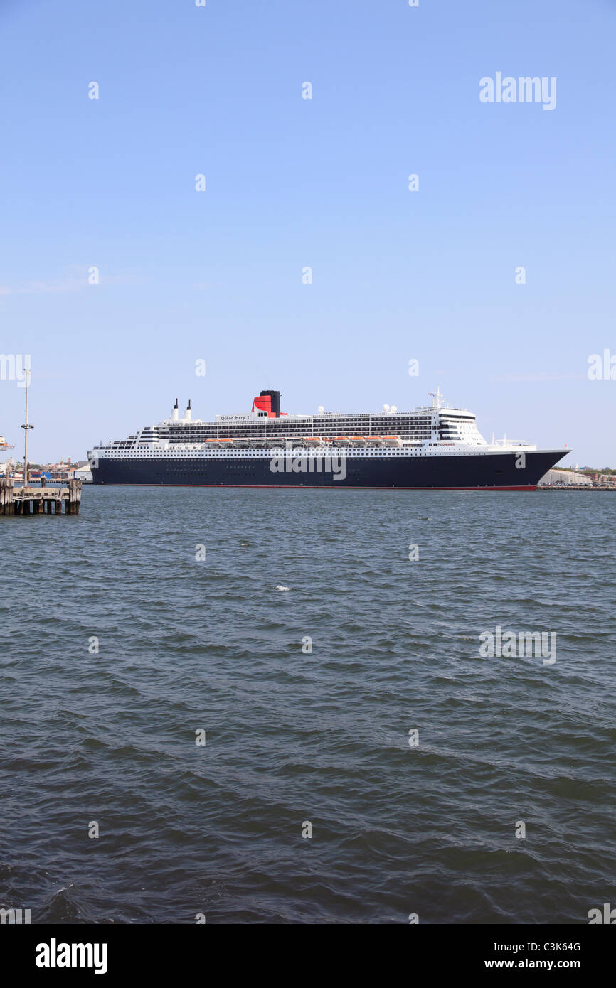 Red hook cruise terminal hires stock photography and images Alamy