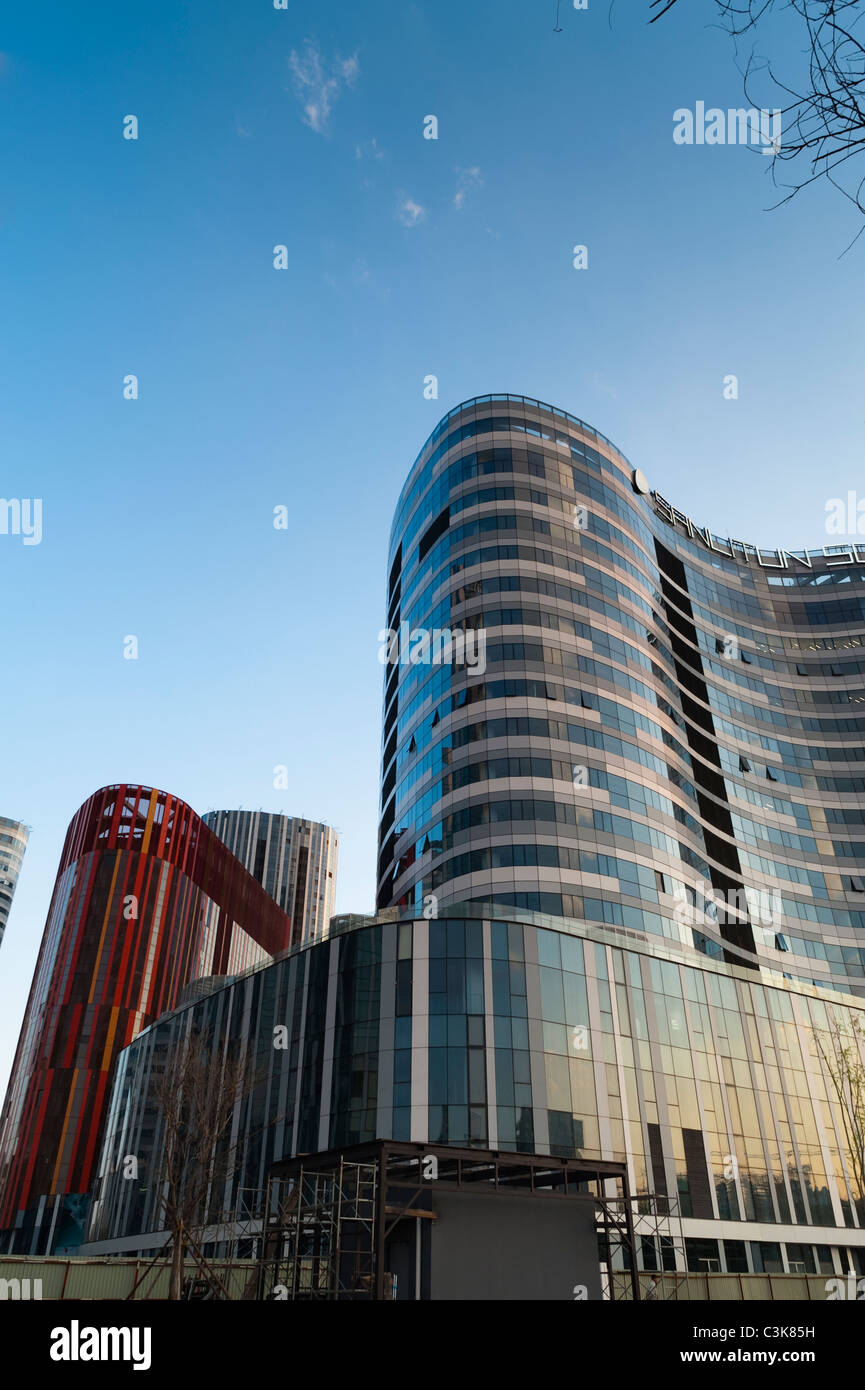 Sanlitun Soho (Kaiheng Center) office and apartment complex by architect Kengo Kuma, 2010, Beijing, China, Asia. Stock Photo