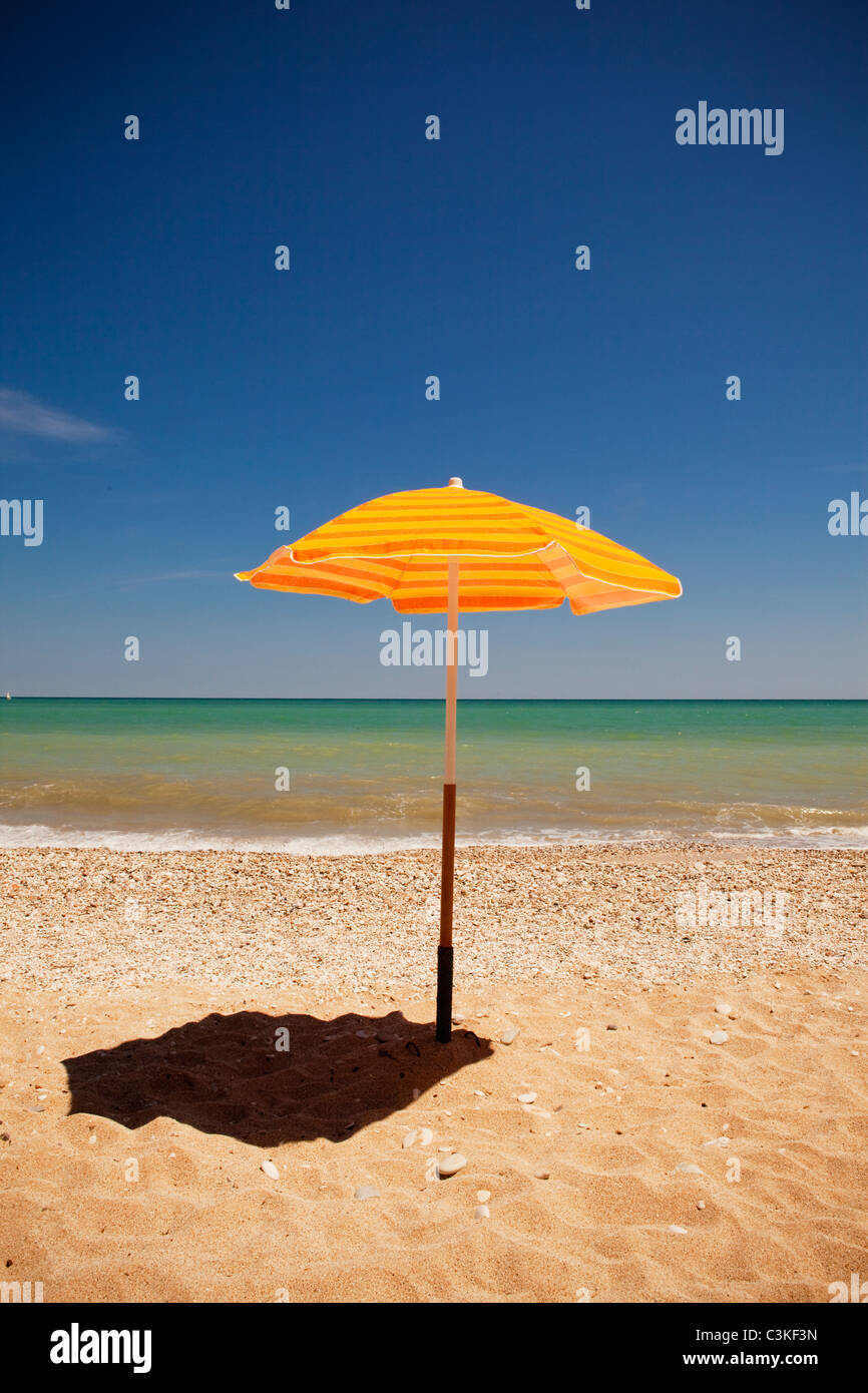 Parasol on beach hires stock photography and images Alamy