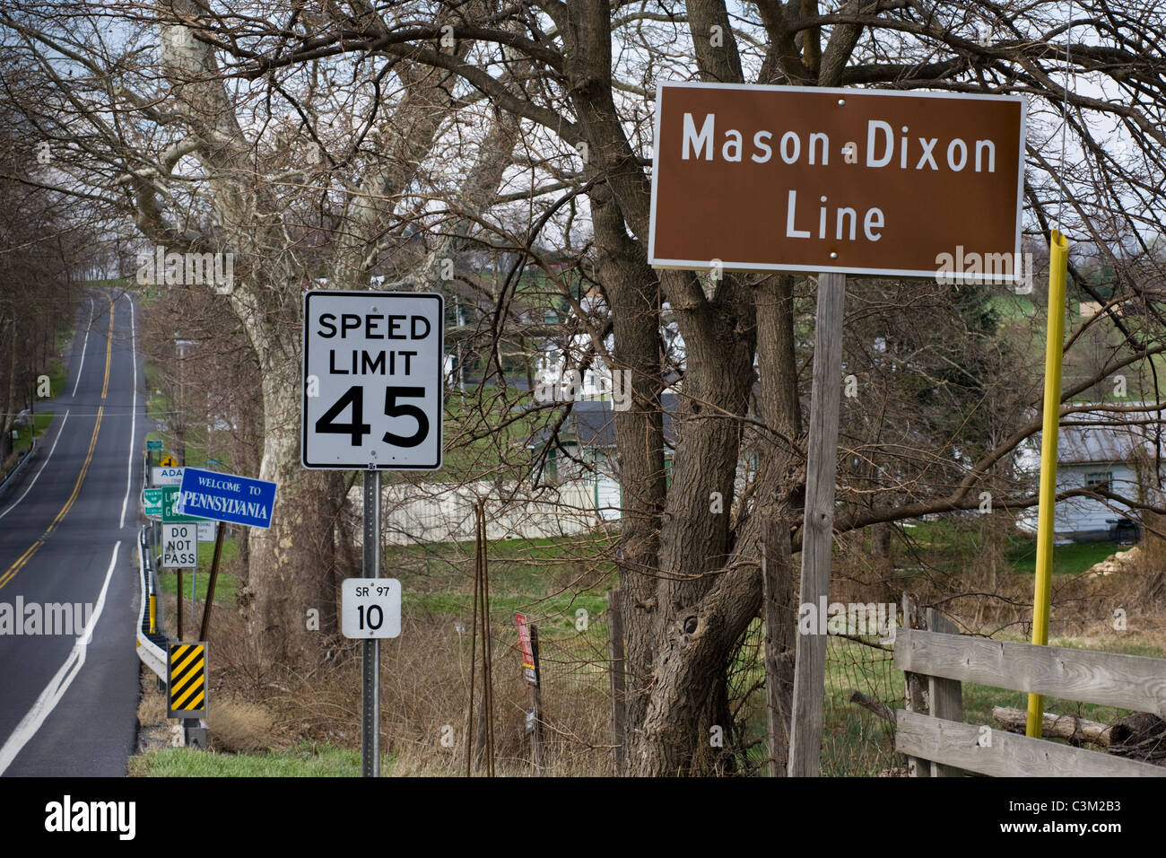 Map Of Us With Mason Dixon Line United States Map Mason Dixon Line Marker Near Taneytown Maryland This Border Between C3M2B3 