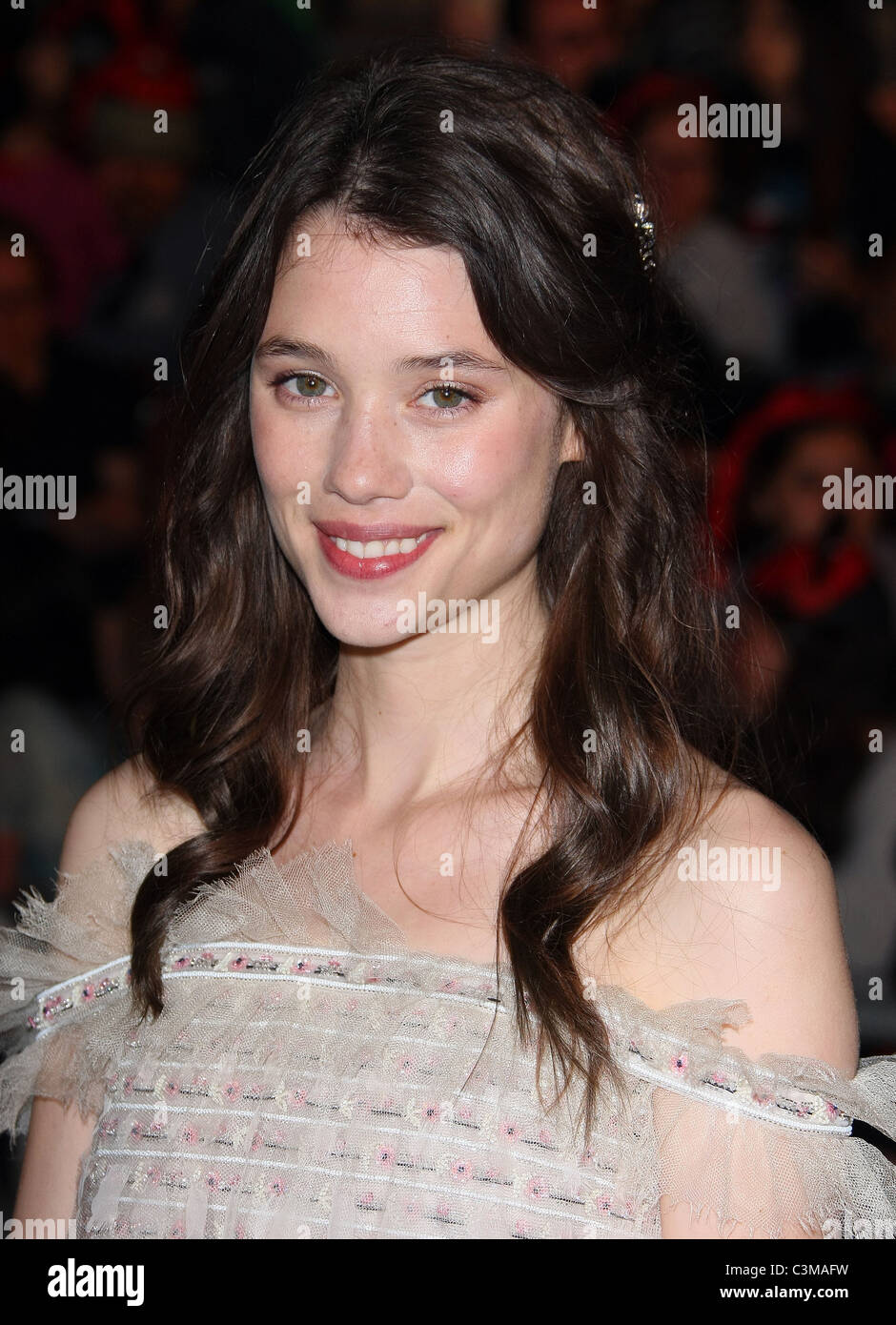 Astrid Berges Frisbey Pirates Of The Caribbean On Stranger Tides World Premiere Walt Disney Pictures Anaheim Los Angeles Ca Stock Photo Alamy
