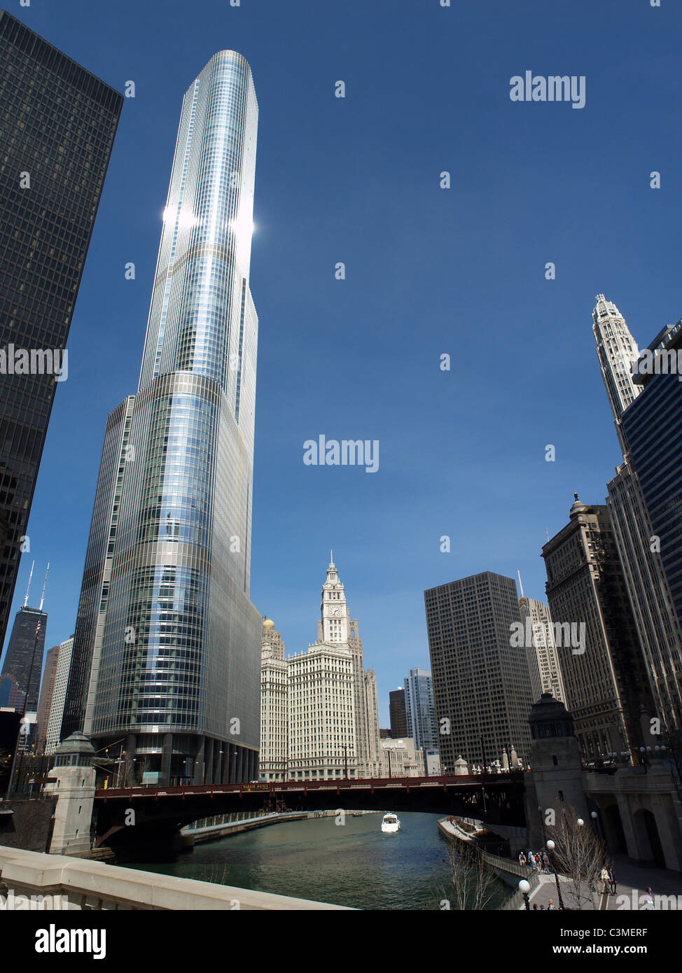 view of the Trump Tower and the Wrigley Building from the State Street Bridge at the Chicago River, Chicago, IL - April 2010 Stock Photo
