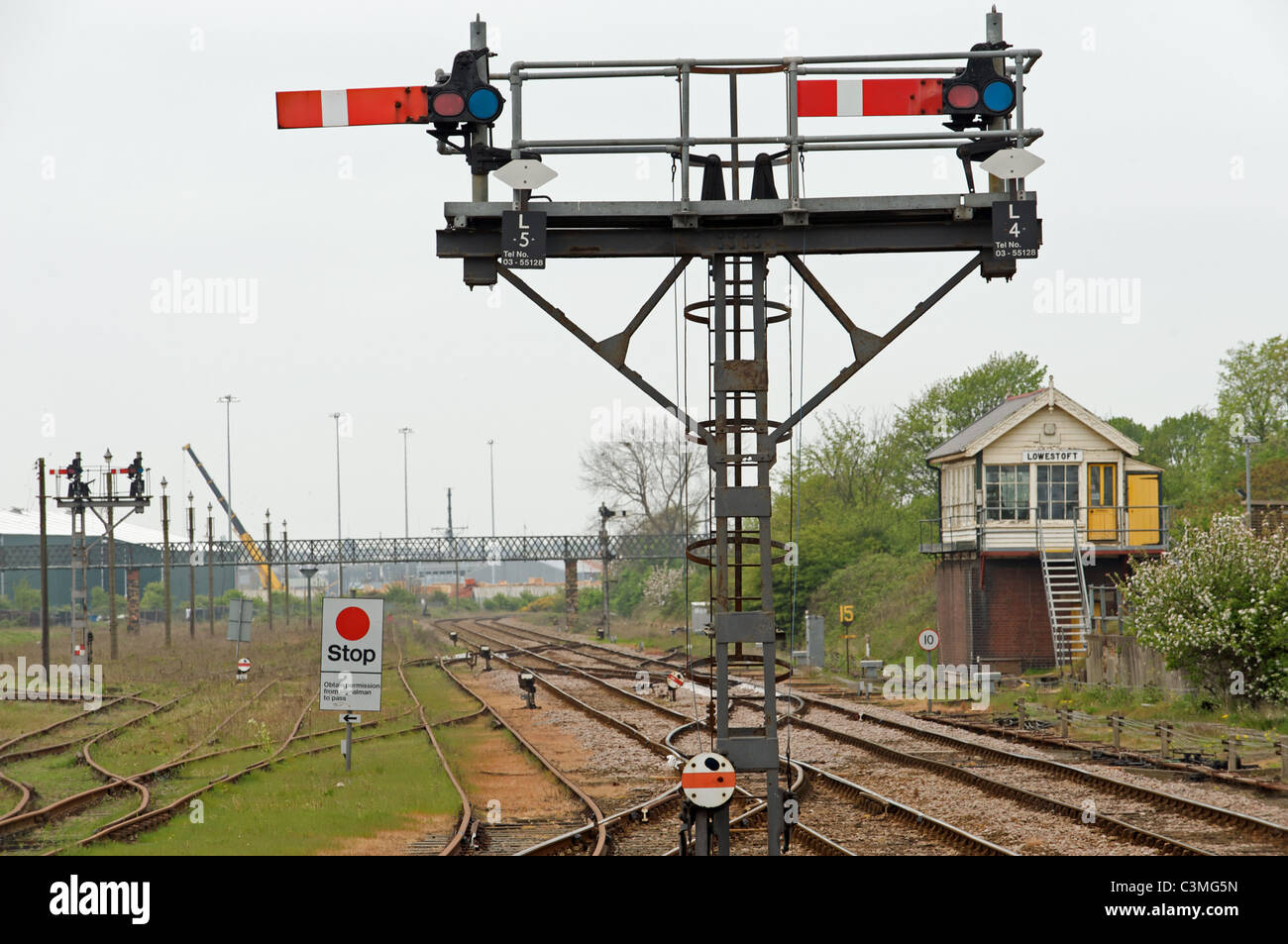 Pivoted arm railway signals, Lowestoft, Suffolk, UK. Stock Photo