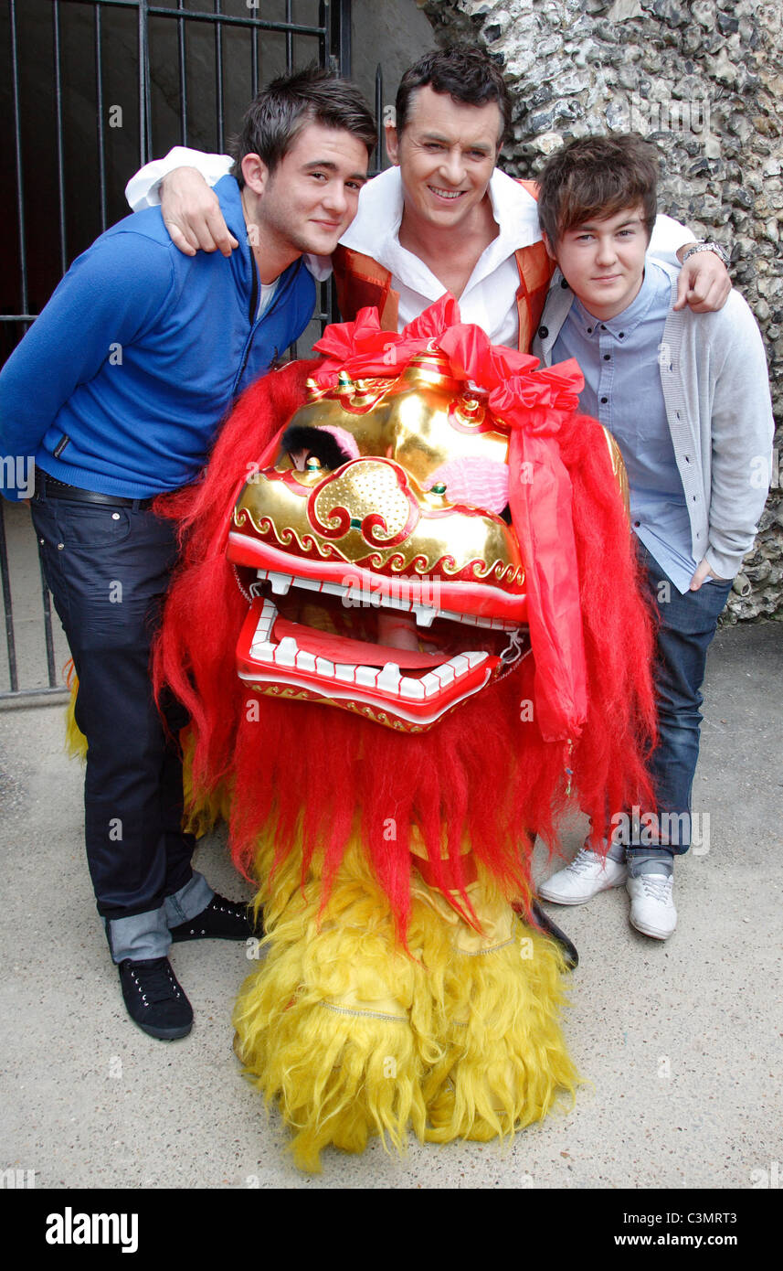 Shane Richie Photocall to launch the Pantomime 'Aladdin' to be held at ...