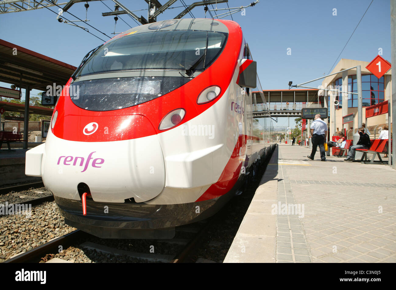 train railway Spain tren transport rail Madrid iron tourist tranway