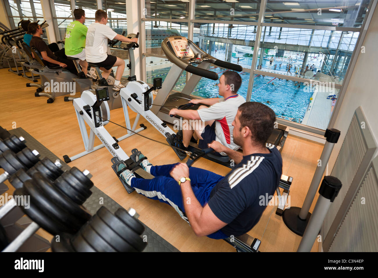 Weights and cardio training room of the Vichy - Val d'Allier swimming pool. Salle de musculation et de cardio-training. Stock Photo