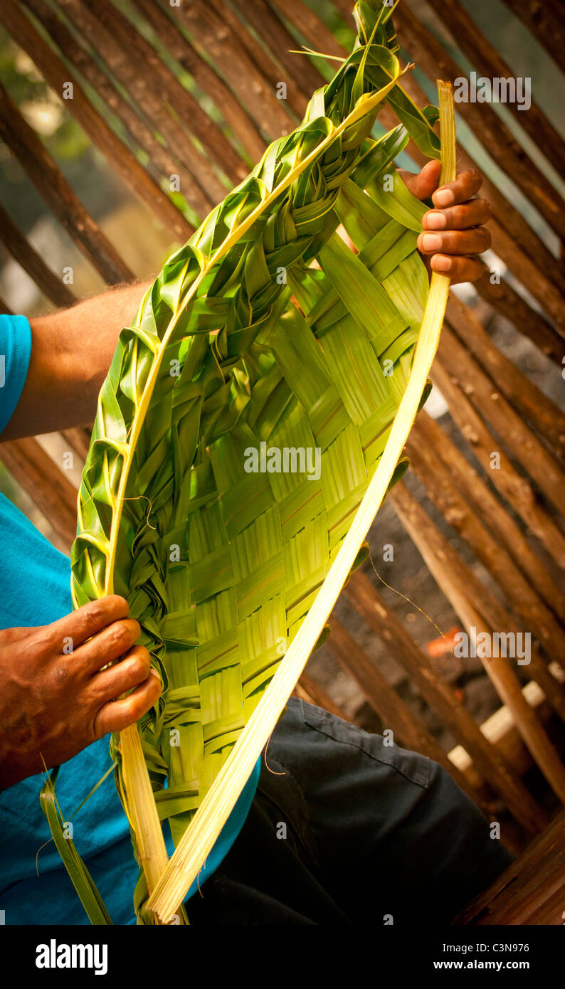 Traditional Fijian Hand Woven Coconut Palm Basket, Mamanuca Islands, Fiji Stock Photo