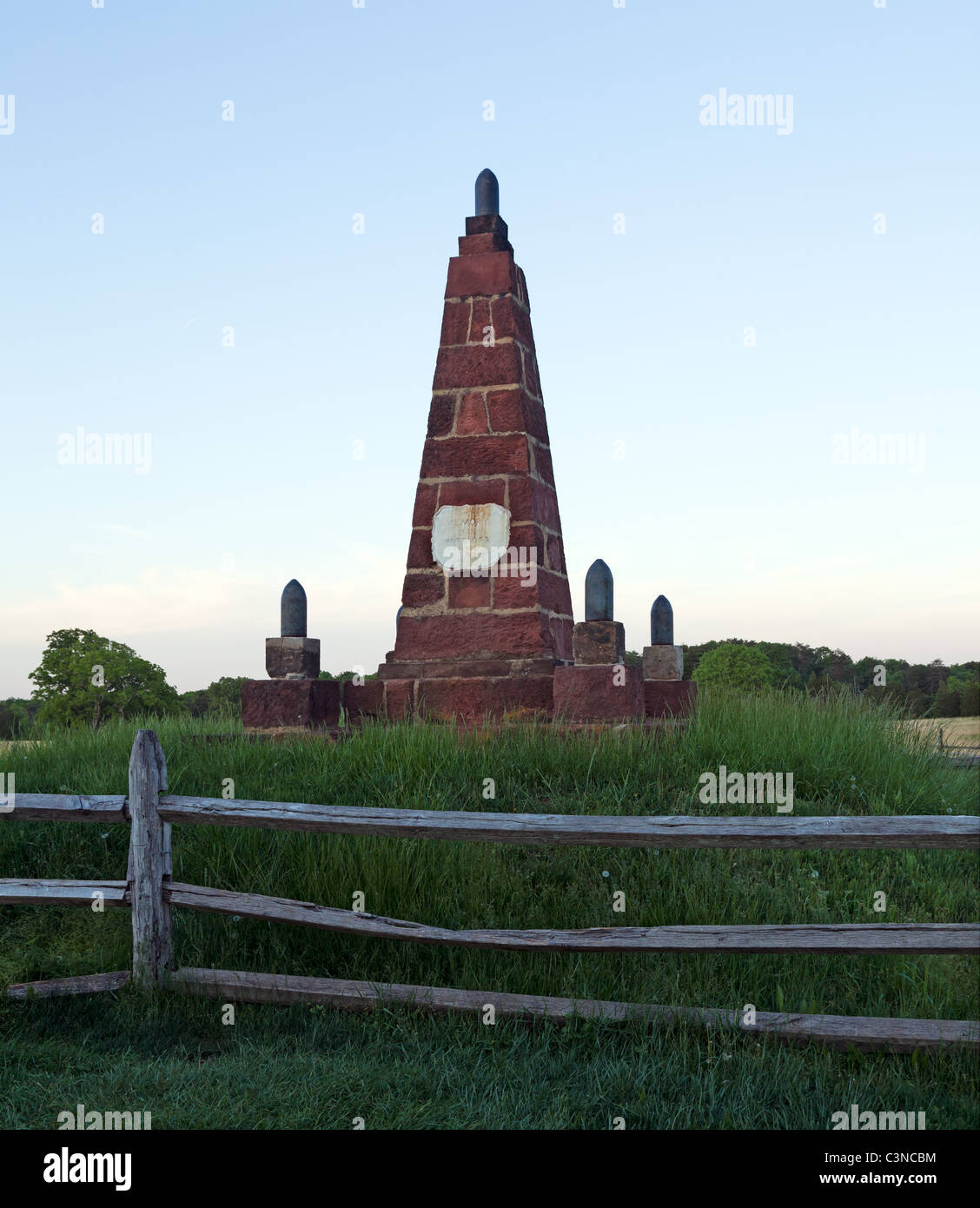 Brick memorial tower to the Patriots at Manassas battlefield near Bull Run, erected in 1940 Stock Photo