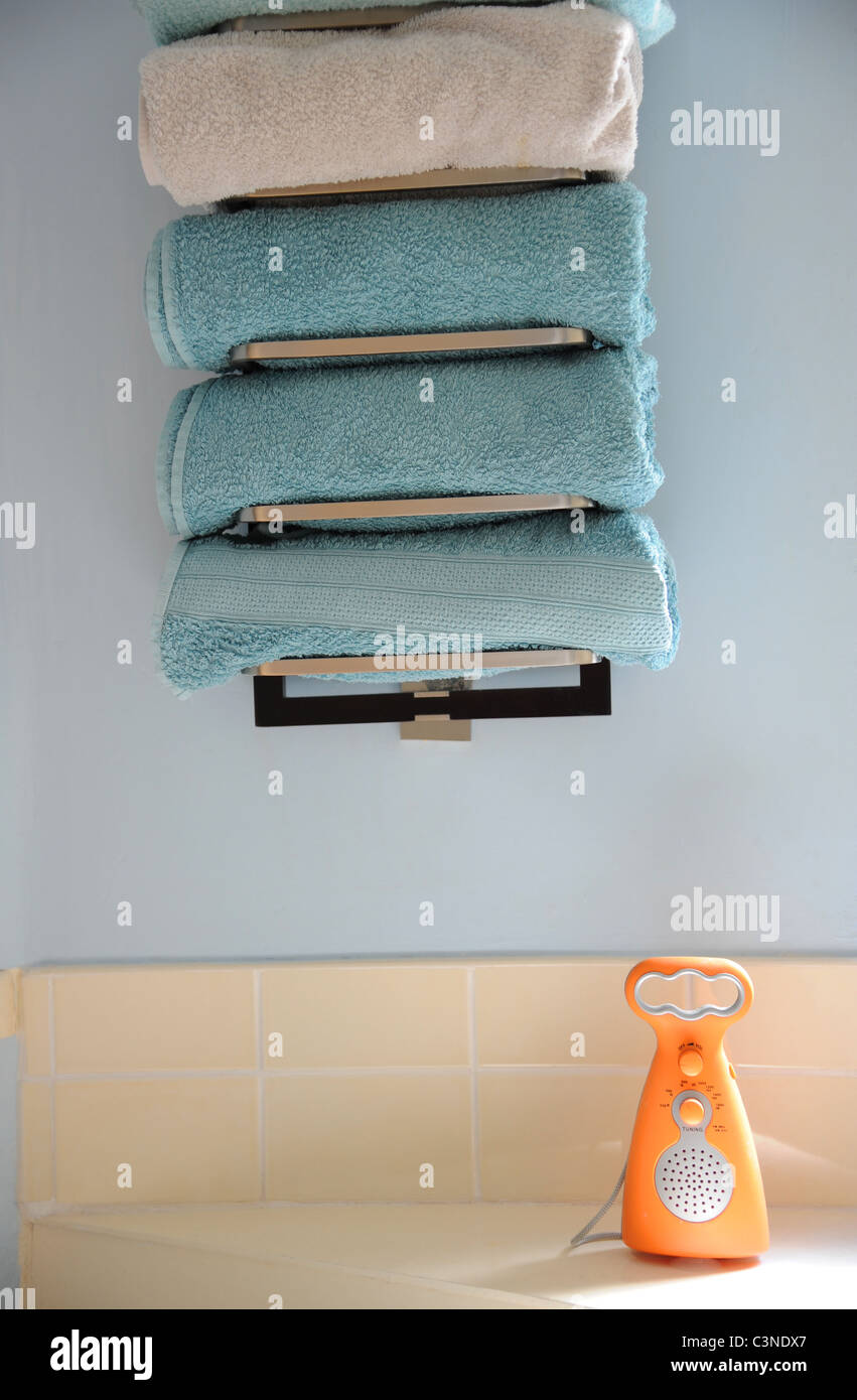 Towels in a bathroom Stock Photo Alamy