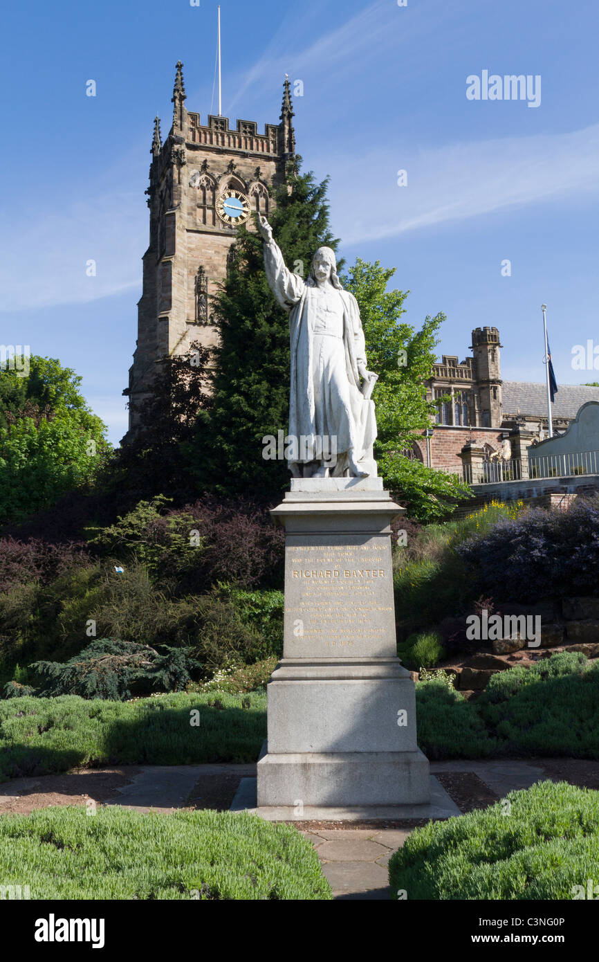 Statue of Richard Baxter in Kidderminster Stock Photo Alamy