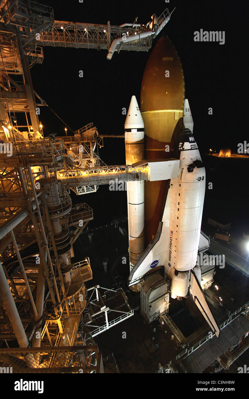 Space shuttle Endeavour on the launch pad at Kennedy Space Center, FL ...
