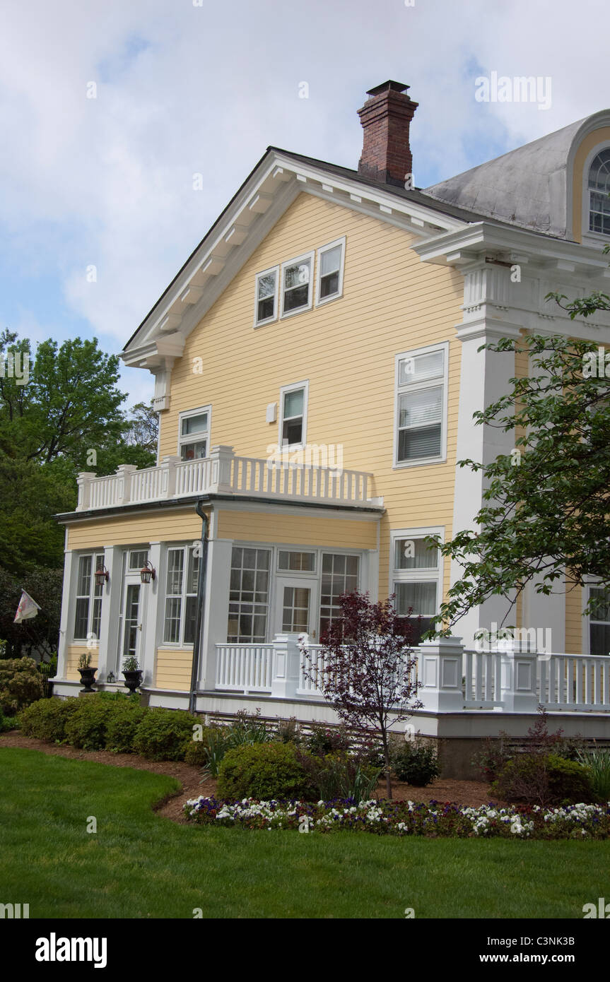 Virginia, Norfolk. Norfolk Naval Station. Historic officer homes, West