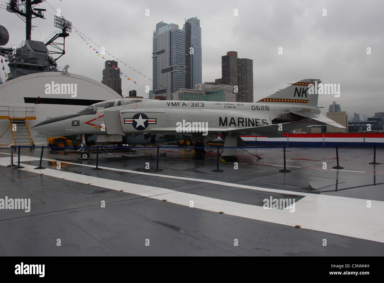 Uss enterprise hires stock photography and images Alamy