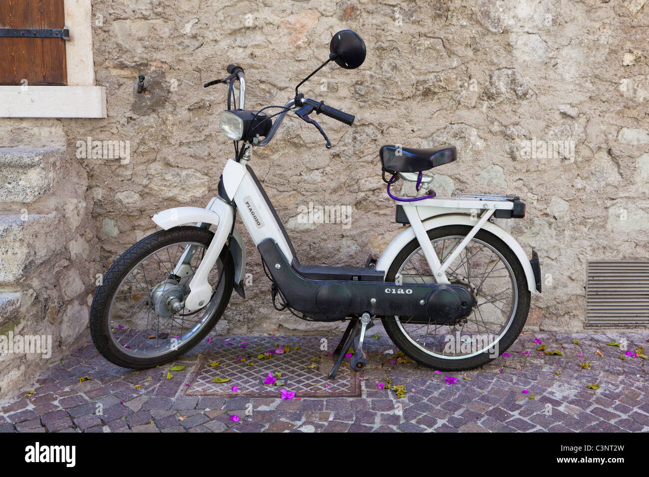 Piaggio ciao hi-res stock photography and images - Alamy