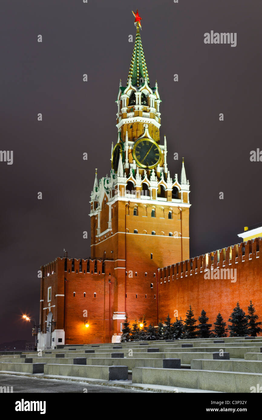 A Spassky tower of Kremlin wall on Red Square. Night view. Moscow, Russia Stock Photo