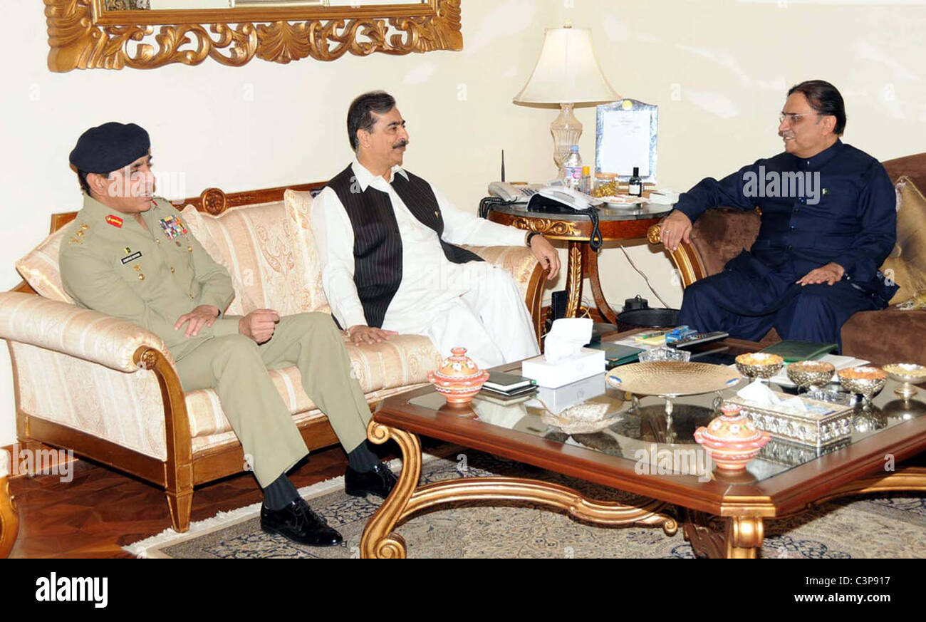 Asif Ali Zardari Exchanges High Resolution Stock Photography And Images Alamy